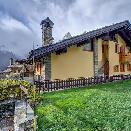 Апартаменты Casa Villair - Posteggio Privato E Wifi